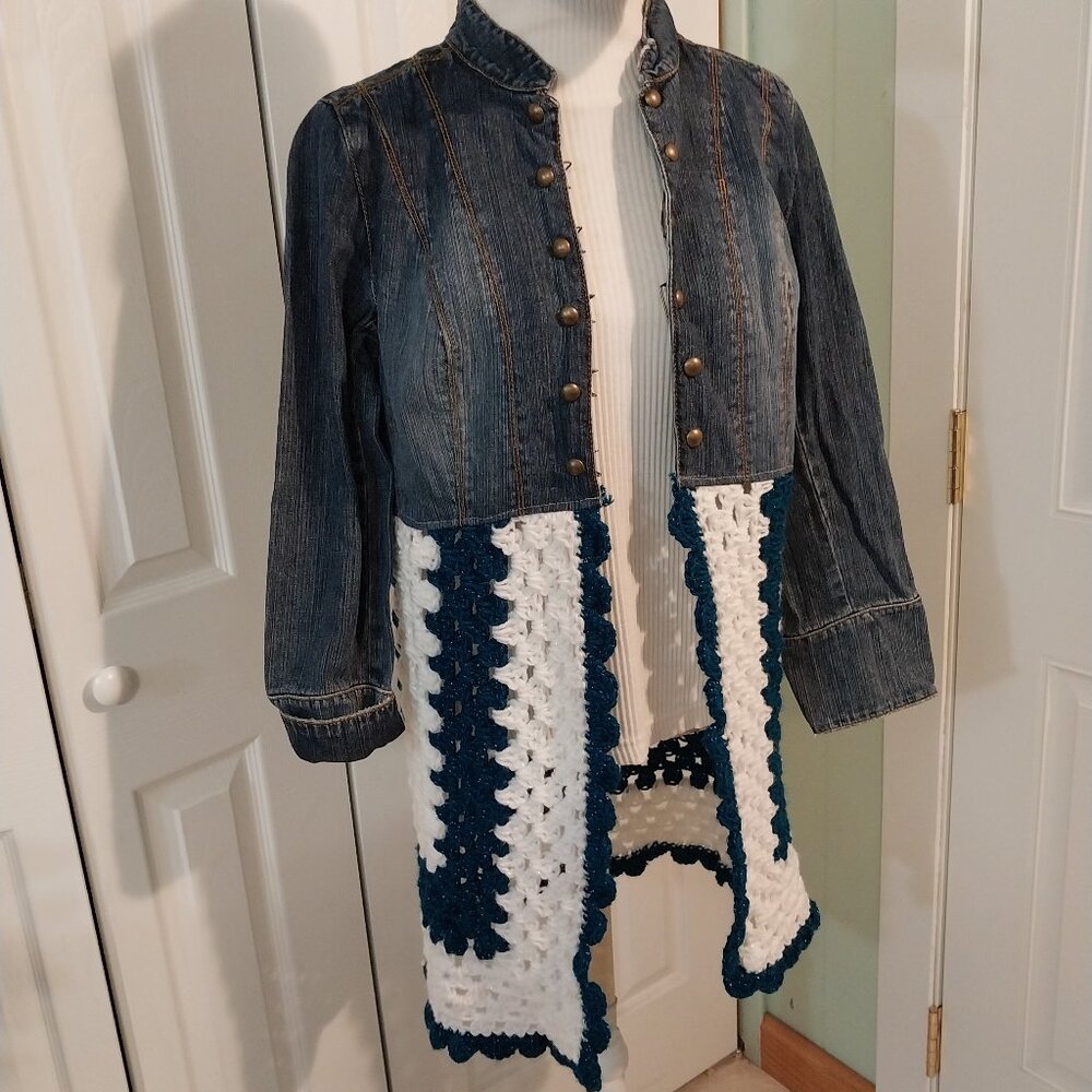 3248 Size Large Faded Glory Upcycled Jean Jacket With Crochet Trim In Dark Teal - Picture 1 of 9